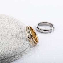 Load image into Gallery viewer, Single Baguette Row Rings - Gold - Alliceonyou