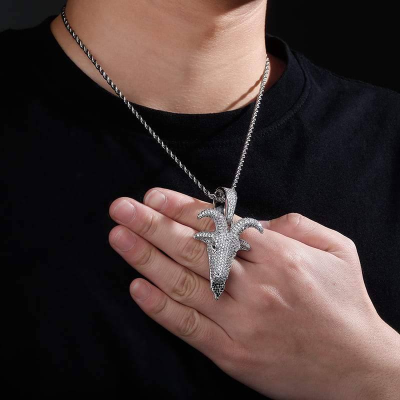 G.O.A.T Pendant - Alliceonyou